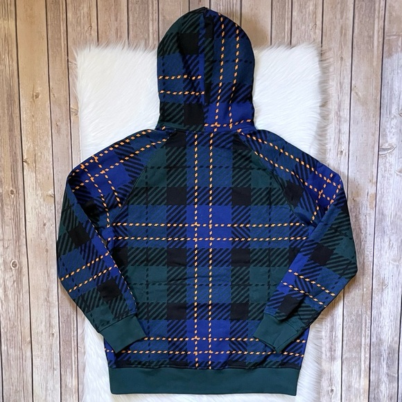 The North Face Women’s Holiday Hoodie - Picture 4 of 7